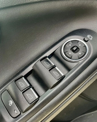 Ford S-Max cena 39999 przebieg: 235000, rok produkcji 2010 z Miastko małe 154